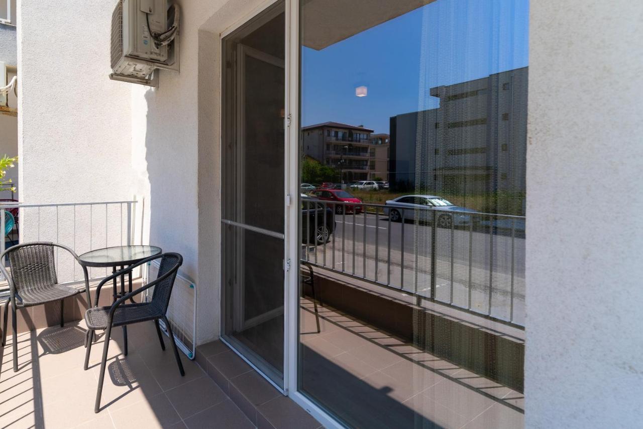 Năvodari Apartament Tudor מראה חיצוני תמונה