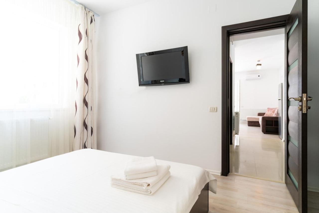 Năvodari Apartament Tudor מראה חיצוני תמונה